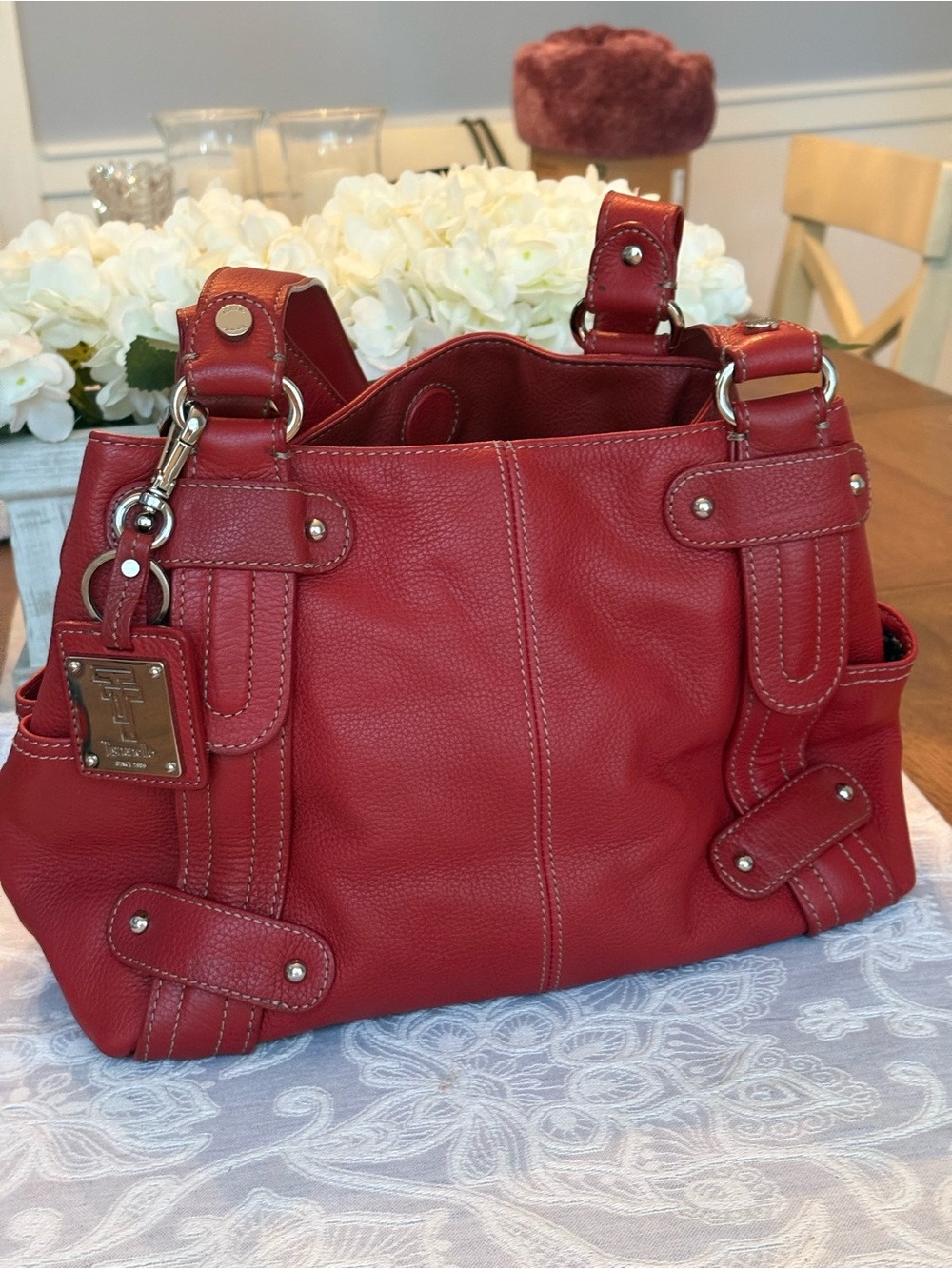 Tignanello leather purse